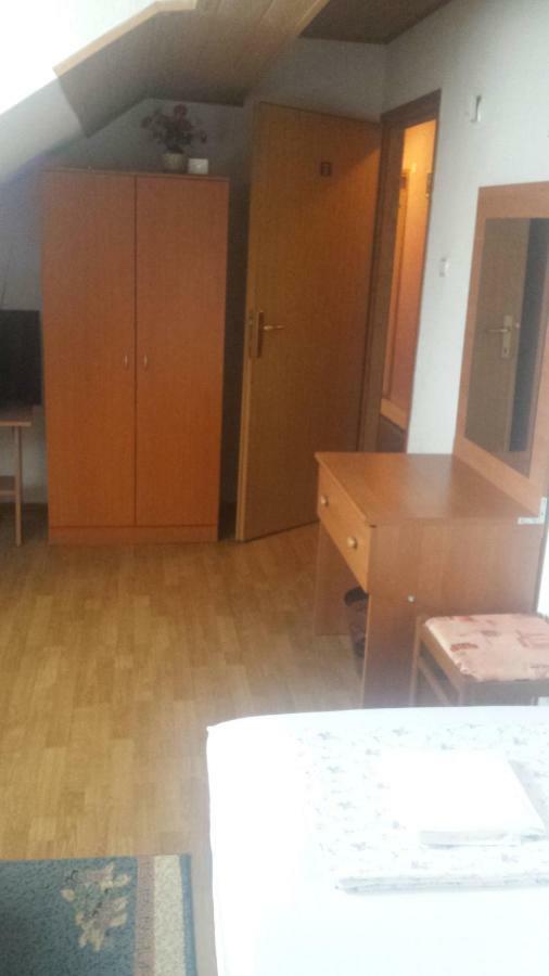 Rooms Mostanje Karlovac Esterno foto